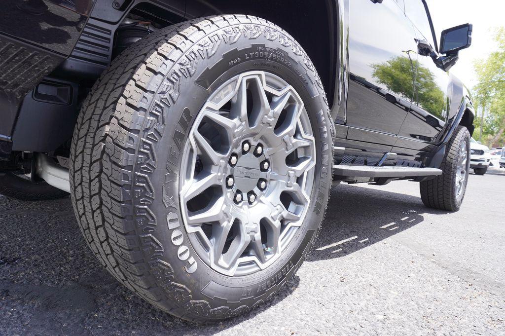 new 2025 GMC HUMMER EV SUV car, priced at $90,490