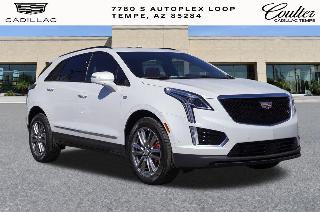 new 2025 Cadillac XT5 car, priced at $57,190