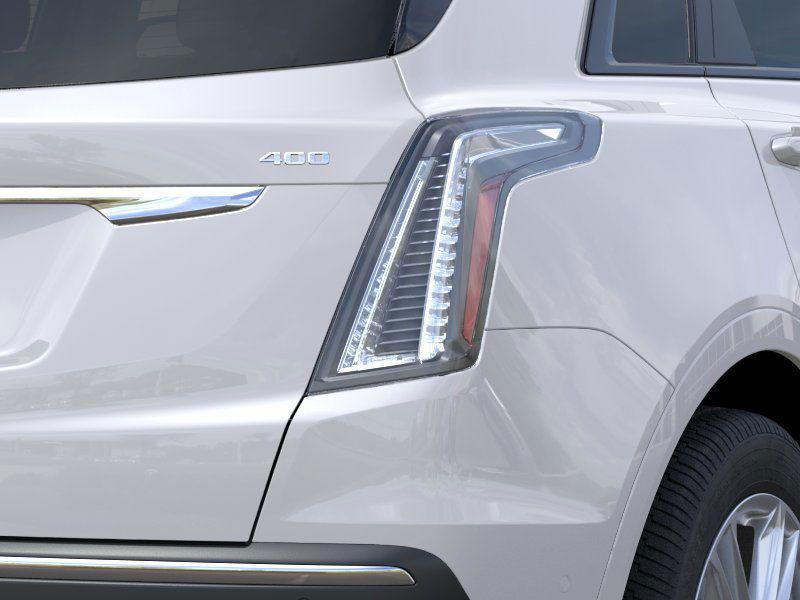 new 2025 Cadillac XT5 car, priced at $57,190