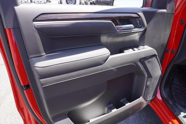new 2025 GMC Sierra 1500 car, priced at $51,735