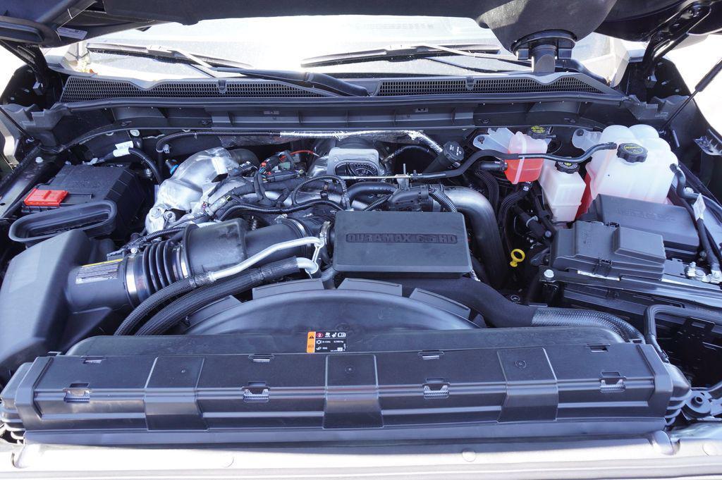 new 2025 GMC Sierra 2500 car, priced at $75,885