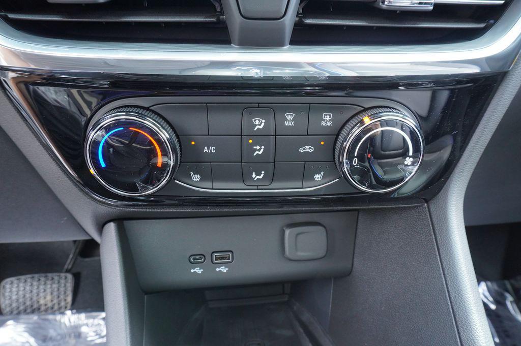 new 2026 Buick Encore GX car, priced at $34,075