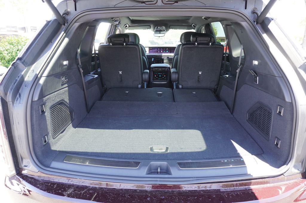 new 2025 Cadillac Escalade IQ car, priced at $128,715