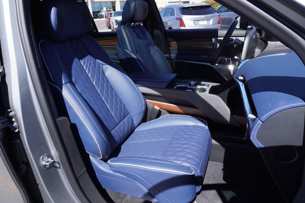 new 2026 Cadillac VISTIQ car, priced at $94,090