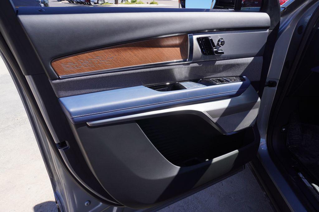 new 2026 Cadillac VISTIQ car, priced at $94,090