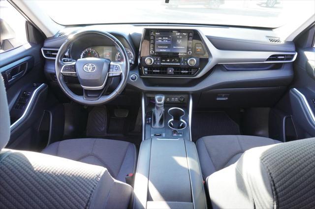 used 2022 Toyota Highlander car, priced at $27,988