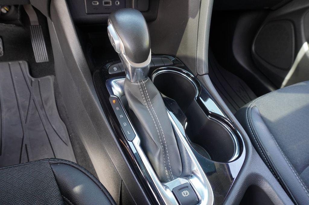 used 2022 Buick Encore GX car, priced at $17,999