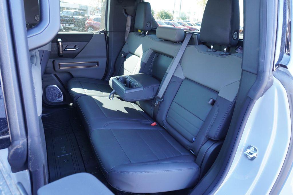 new 2025 GMC HUMMER EV Pickup car, priced at $97,870