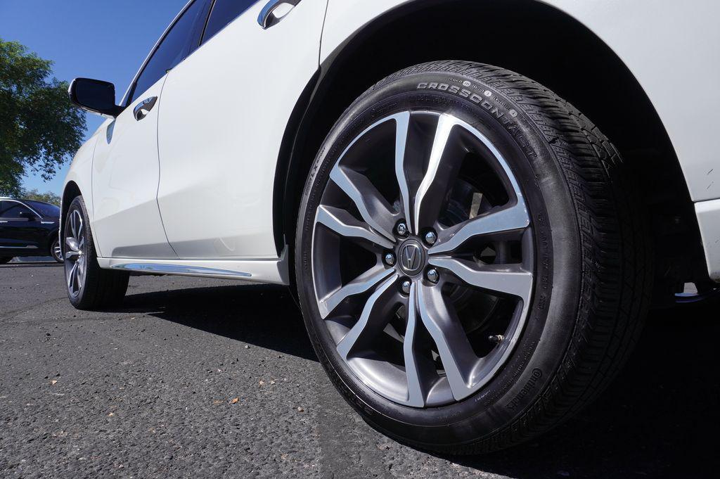 used 2019 Acura MDX car, priced at $23,435
