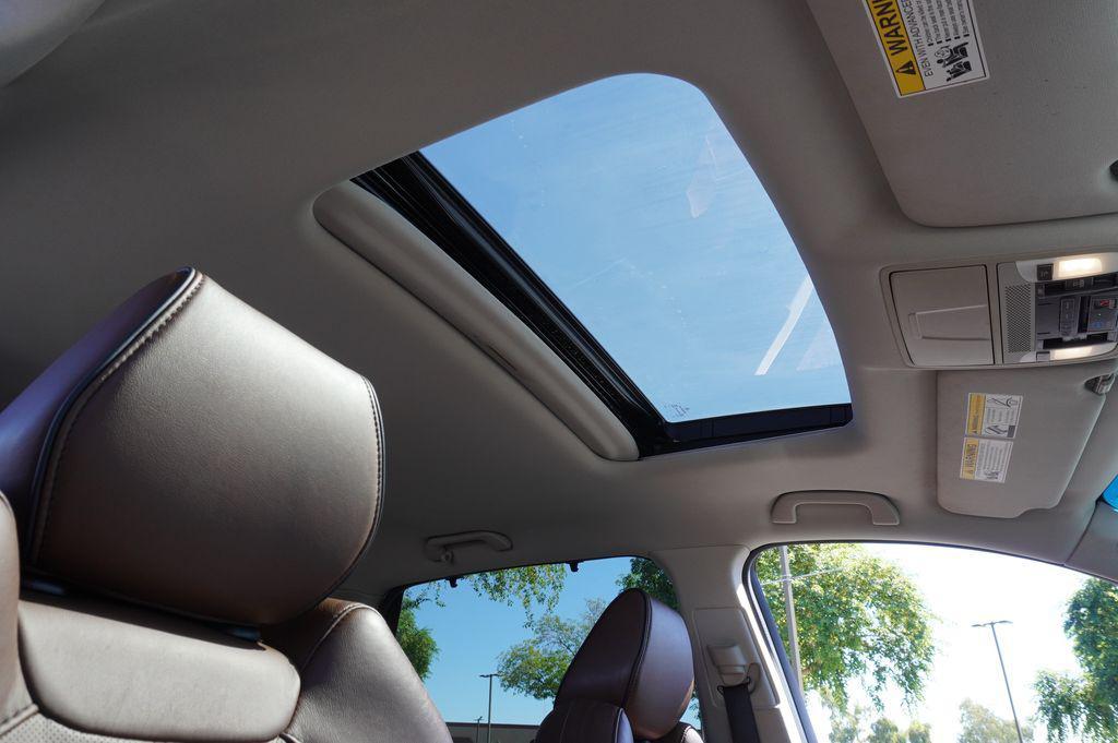 used 2019 Acura MDX car, priced at $23,435