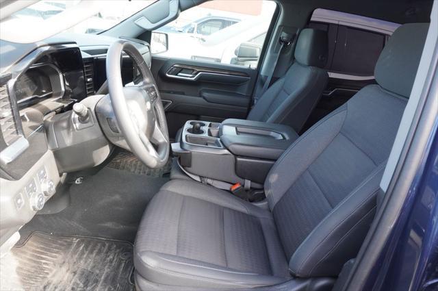 used 2020 Land Rover Discovery car, priced at $27,988