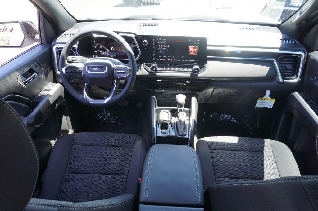 new 2025 GMC Canyon car, priced at $36,430