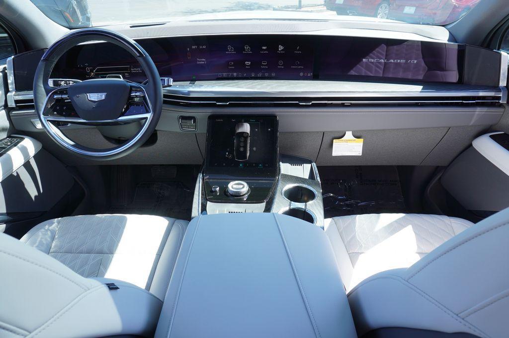 new 2025 Cadillac Escalade IQ car, priced at $122,785