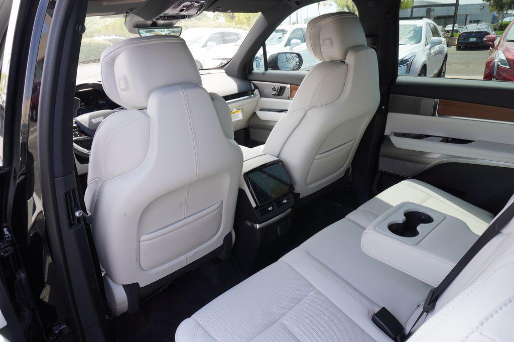 new 2026 Cadillac VISTIQ car, priced at $79,715