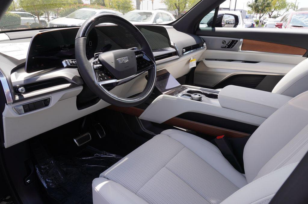 new 2026 Cadillac VISTIQ car, priced at $79,715