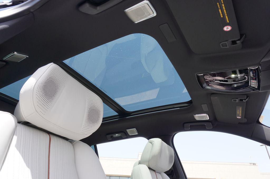 new 2026 Cadillac VISTIQ car, priced at $79,715