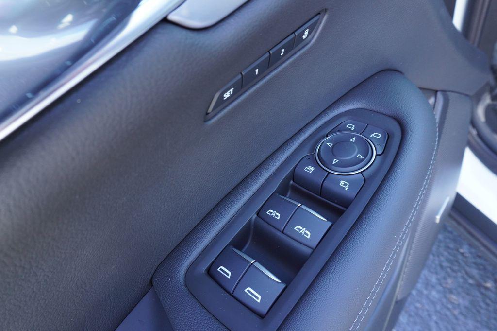new 2025 Cadillac XT6 car, priced at $64,965