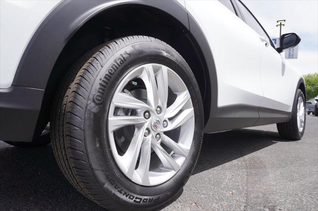 new 2025 Buick Envista car, priced at $27,380