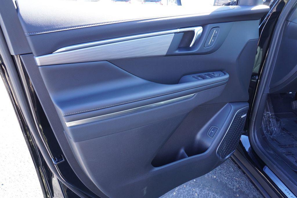 new 2025 Buick Enclave car, priced at $41,390