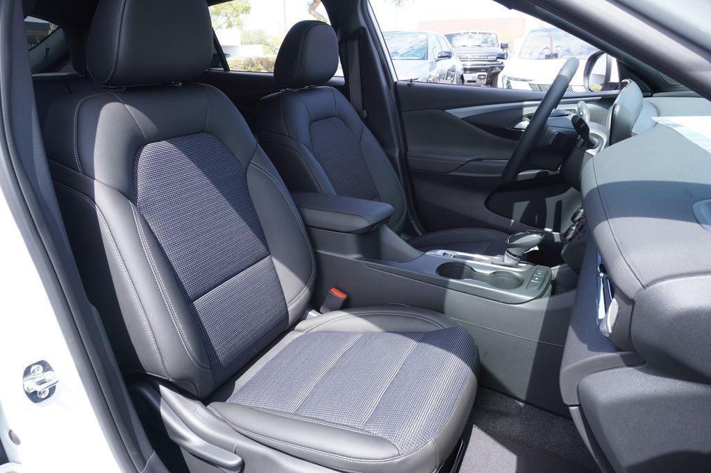 new 2026 Buick Envista car