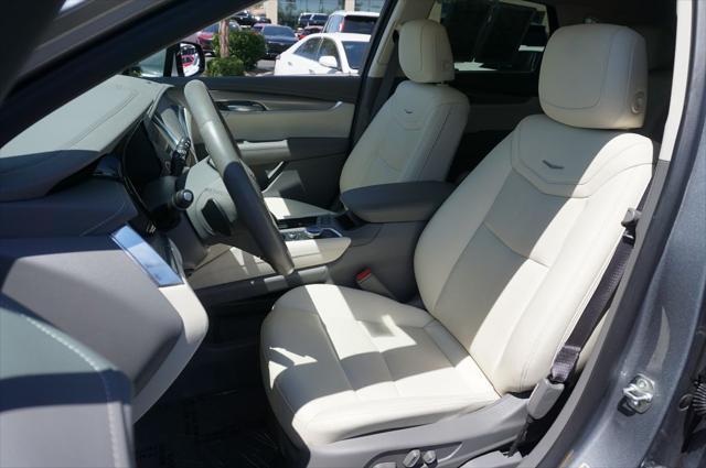 used 2024 Cadillac XT5 car, priced at $39,991