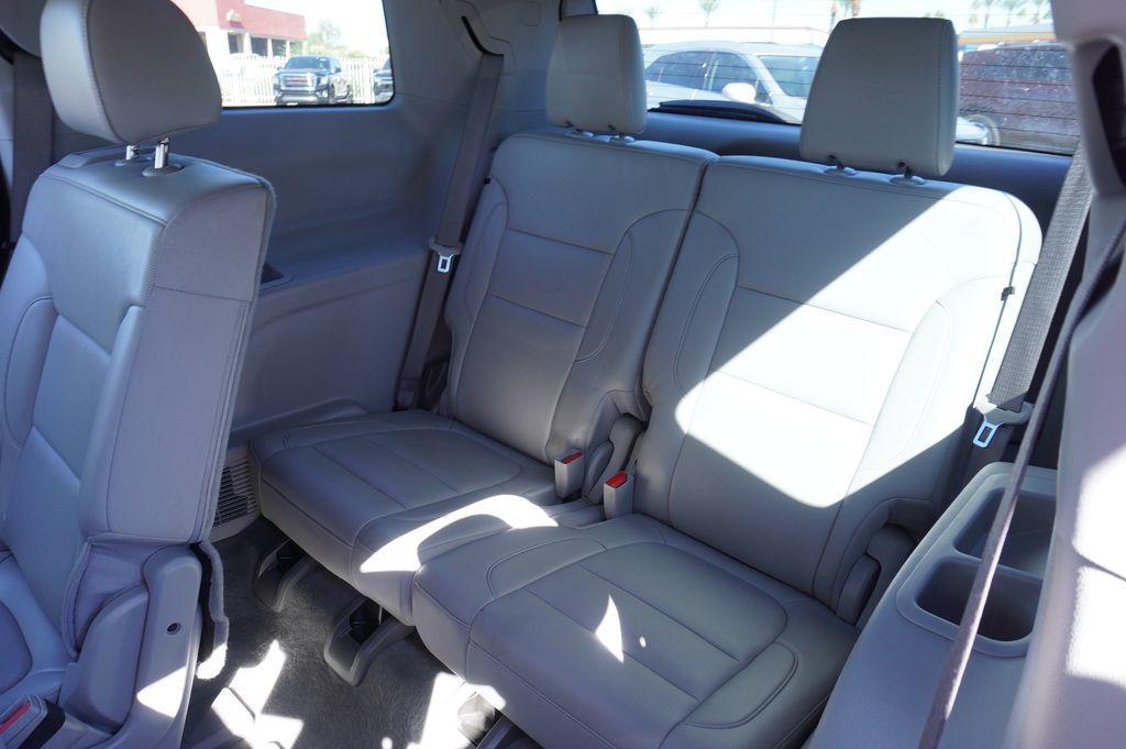 used 2023 GMC Acadia car, priced at $27,514