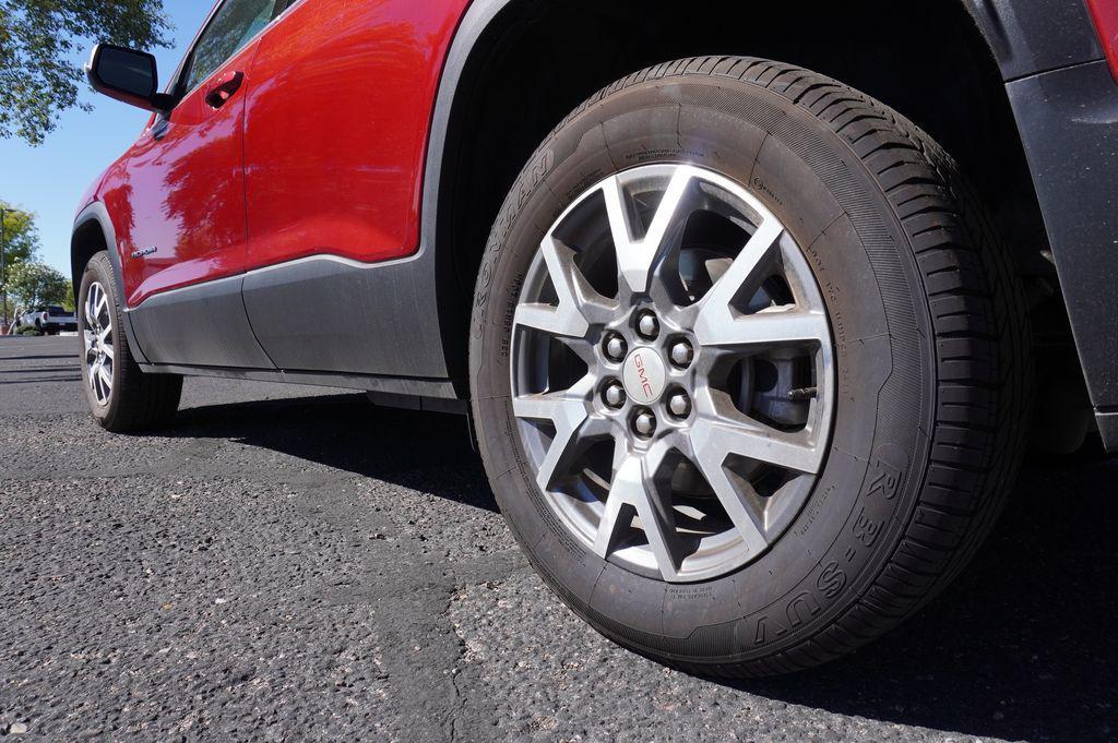 used 2023 GMC Acadia car, priced at $27,514