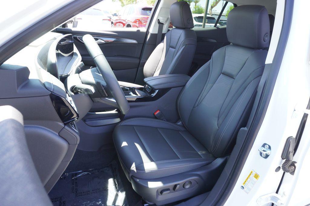 new 2025 Buick Envision car, priced at $32,645