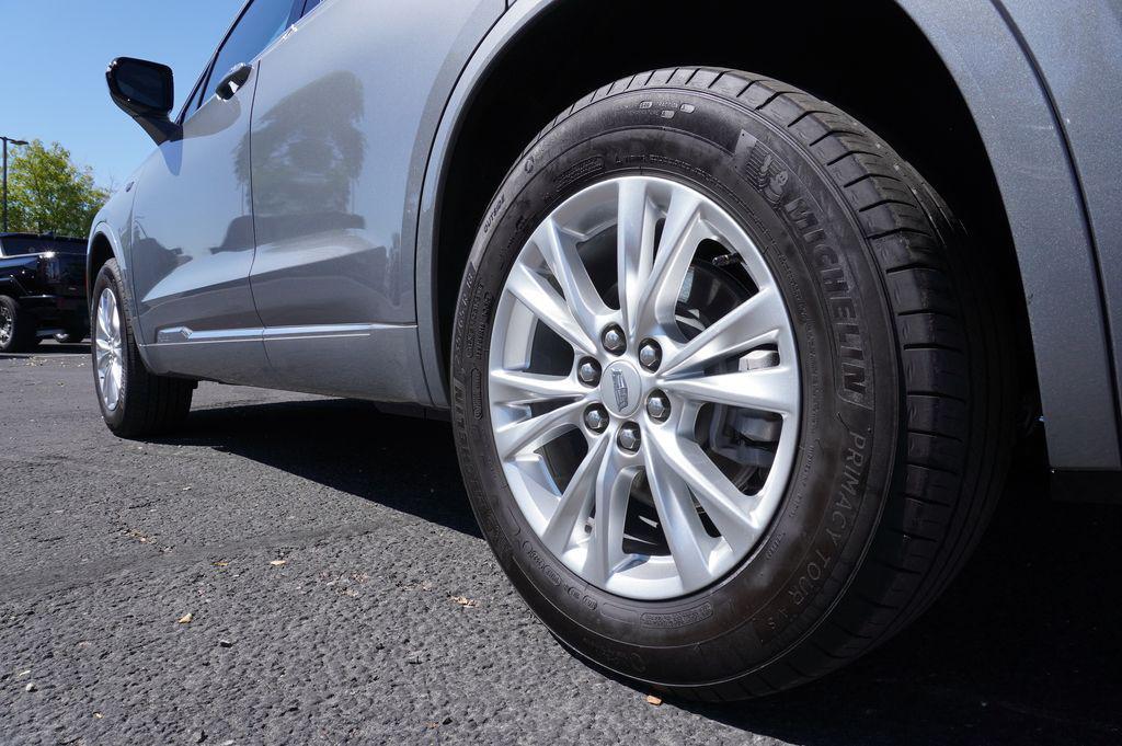 used 2024 Cadillac XT6 car, priced at $36,765