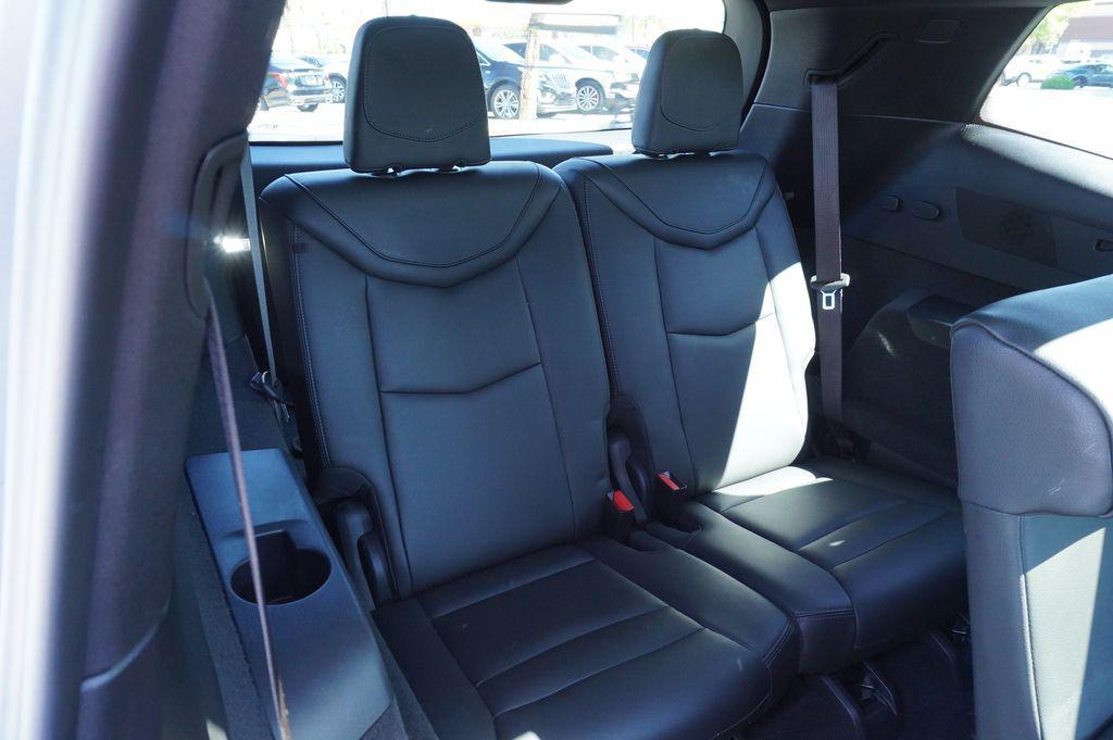 used 2024 Cadillac XT6 car, priced at $36,765