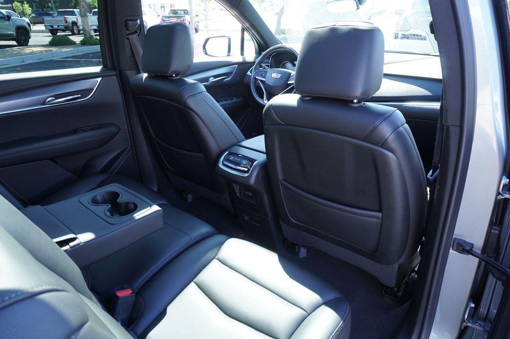 used 2024 Cadillac XT6 car, priced at $36,765