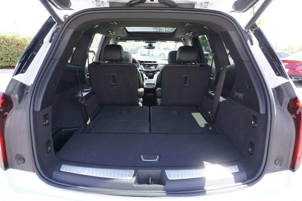 new 2024 Cadillac XT6 car, priced at $56,465