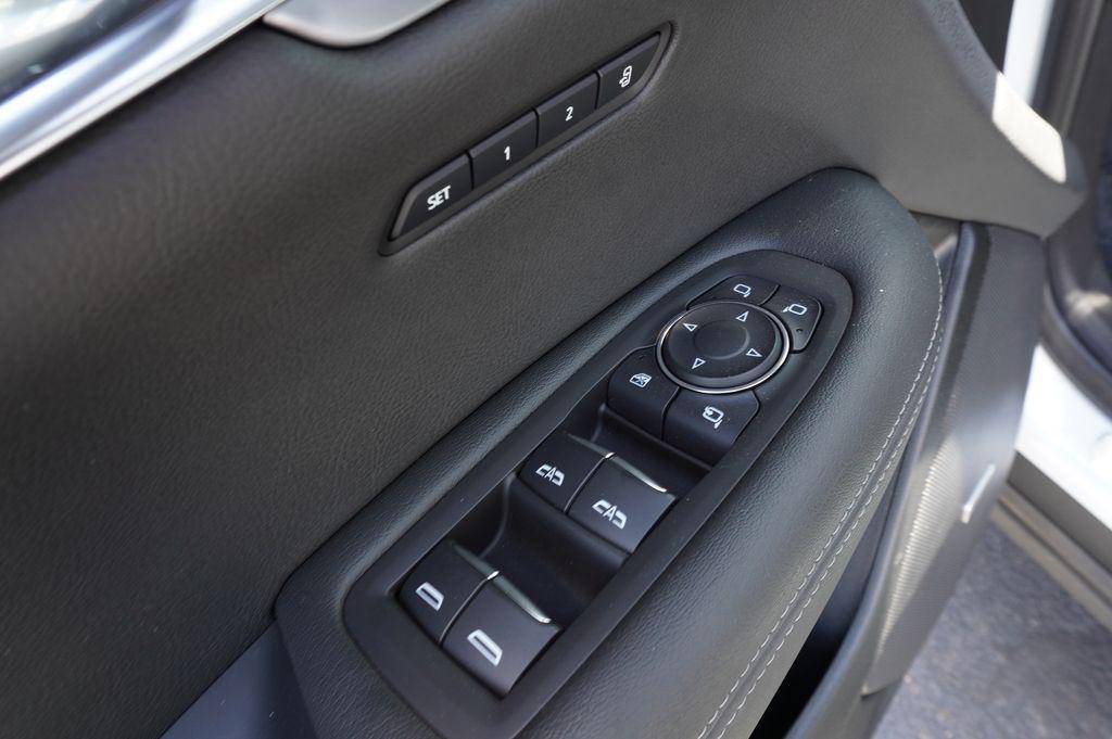 new 2024 Cadillac XT6 car, priced at $56,465