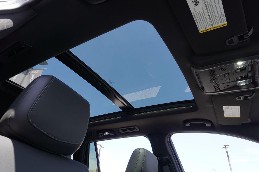 new 2024 Cadillac XT6 car, priced at $56,465