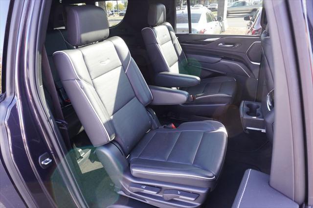 used 2022 Cadillac Escalade ESV car, priced at $73,389