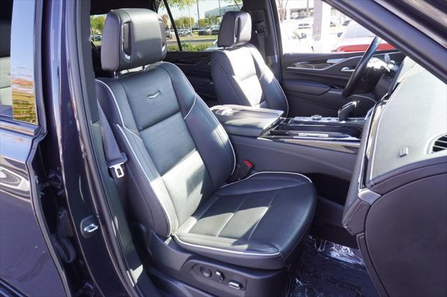 used 2022 Cadillac Escalade ESV car, priced at $73,389