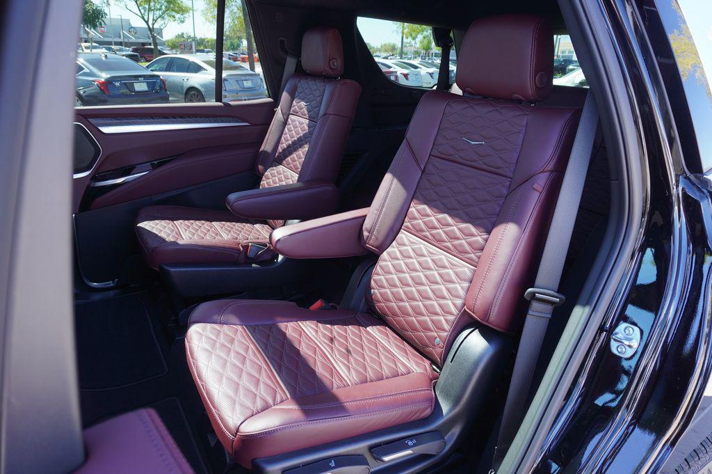 new 2025 Cadillac Escalade car