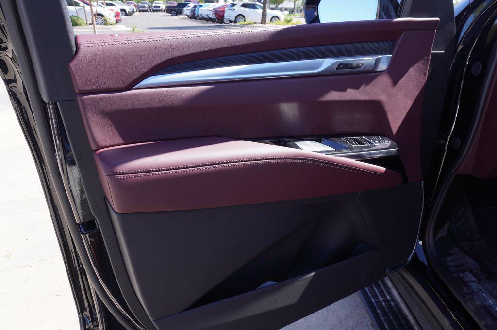 new 2025 Cadillac Escalade car