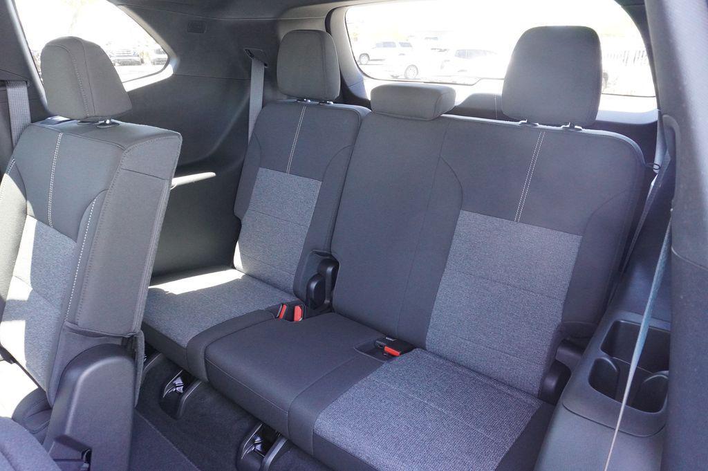 new 2025 GMC Acadia car, priced at $40,895