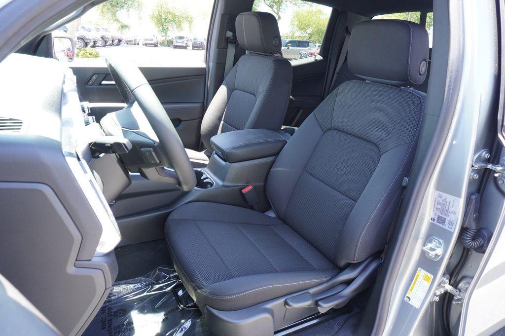new 2025 GMC Canyon car, priced at $36,925