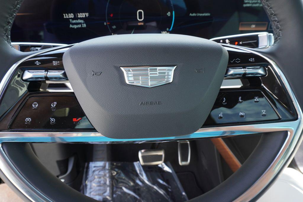 new 2026 Cadillac VISTIQ car, priced at $79,715