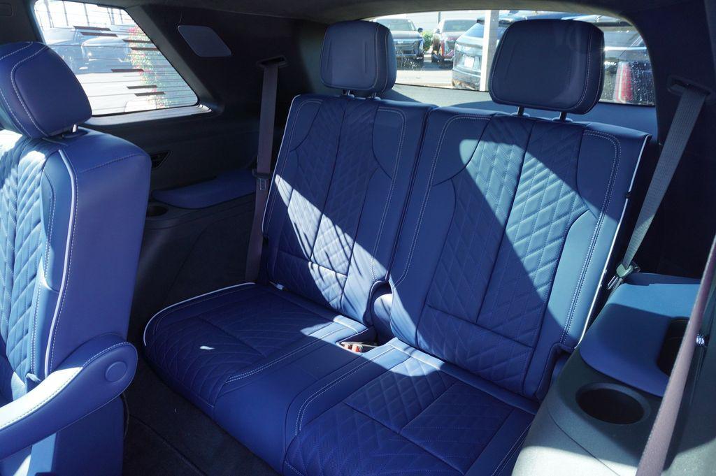 new 2026 Cadillac VISTIQ car, priced at $93,590