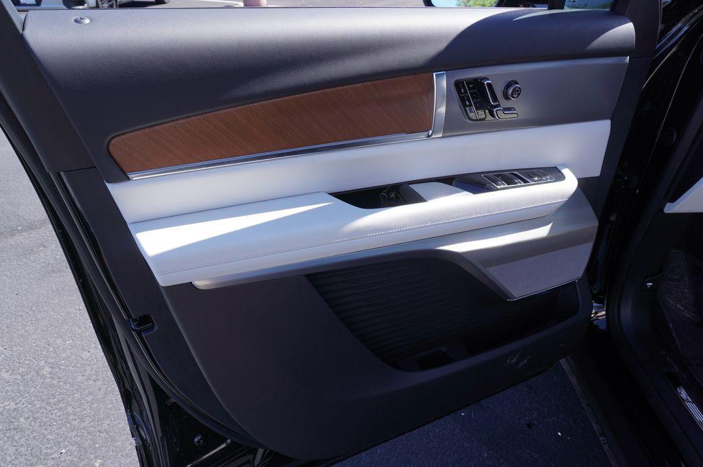 new 2026 Cadillac VISTIQ car, priced at $79,715