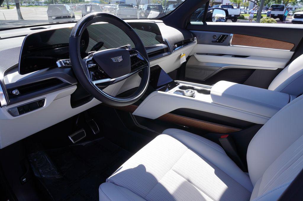 new 2026 Cadillac VISTIQ car, priced at $79,715