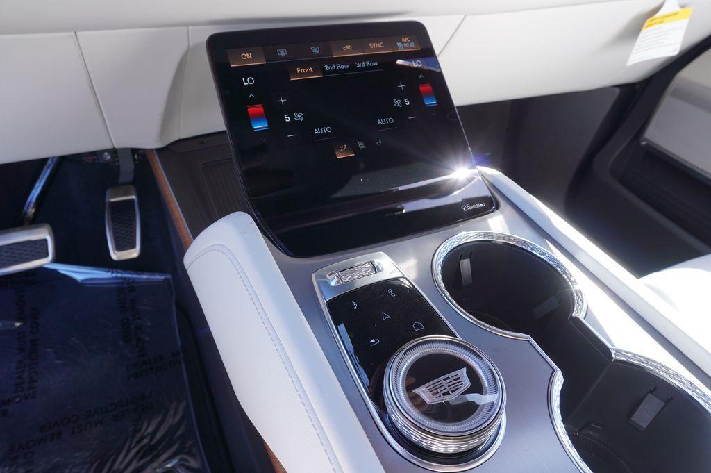 new 2026 Cadillac VISTIQ car, priced at $79,715