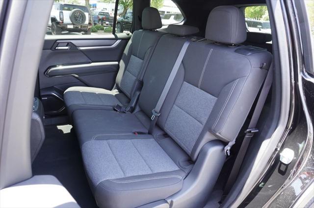 new 2025 GMC Acadia car, priced at $45,140