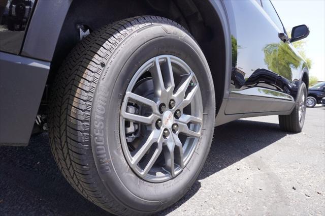 new 2025 GMC Acadia car, priced at $45,140
