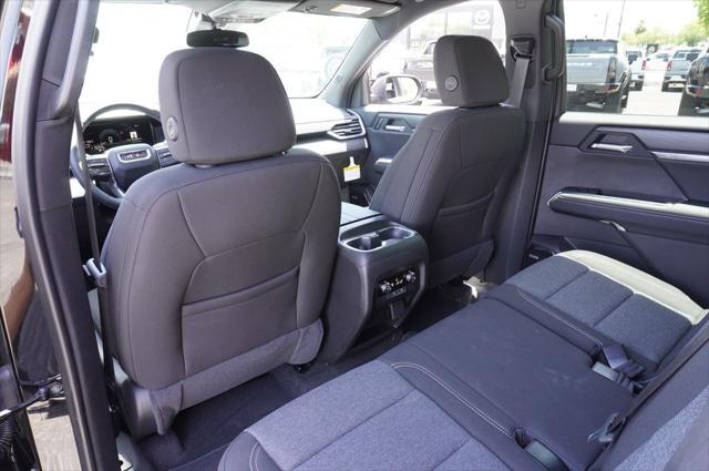 new 2025 GMC Acadia car, priced at $45,140