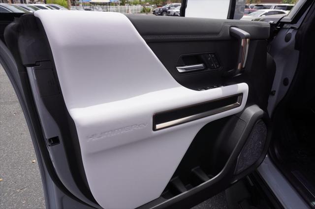 new 2025 GMC HUMMER EV SUV car, priced at $92,018