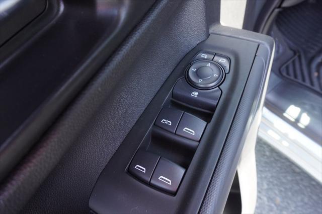 new 2025 GMC Sierra 1500 car, priced at $39,362